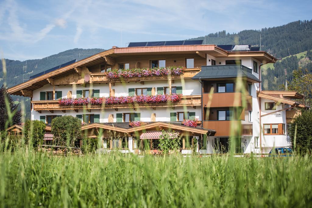 Fruehstueckspension Tannenhof Kirchberg in Tirol Exterior foto